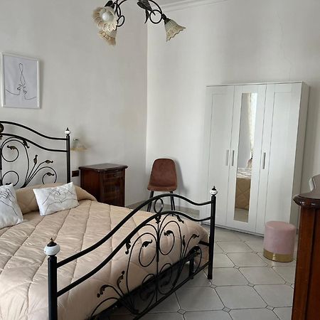 Franck House Apartment Naples Exterior photo